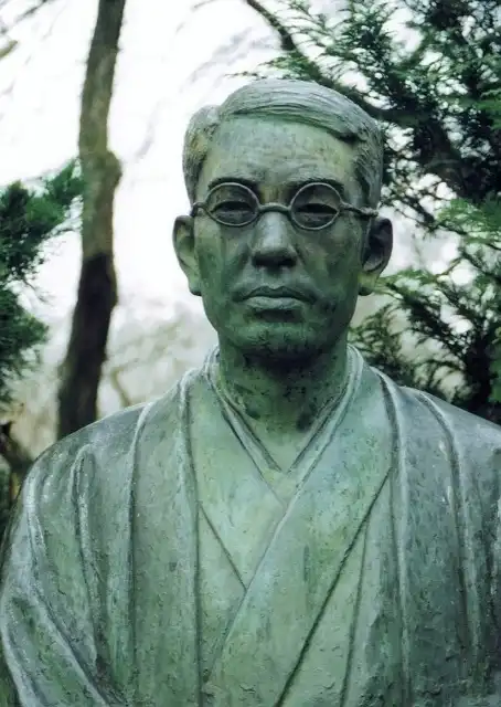 島崎藤村の銅像