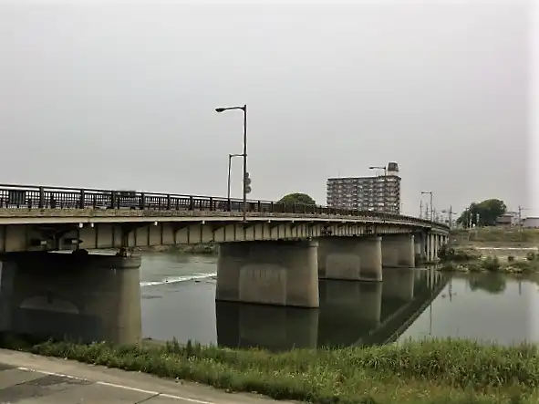 今の枇杷島橋