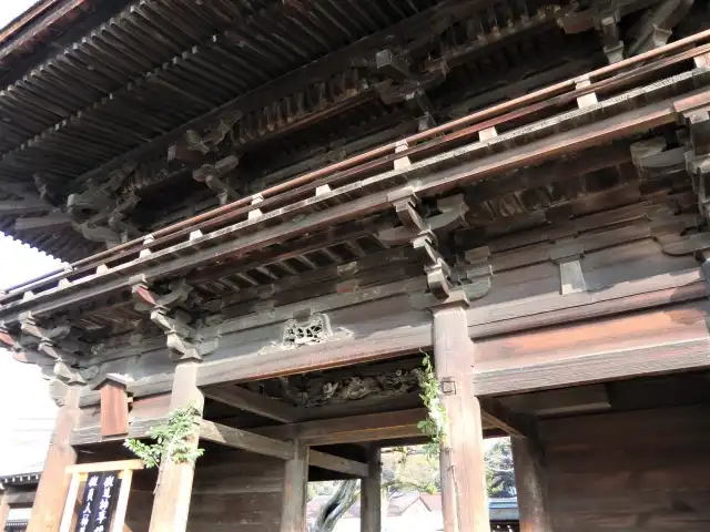 国府宮神社の楼門