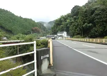 新川口橋