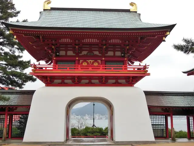赤間神社